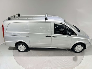 Used Mercedes-Benz Vito 2014 for sale - 77241501: Photo