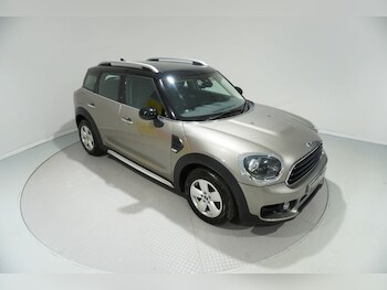 Used MINI Countryman 2017 for sale - 76820444: Photo