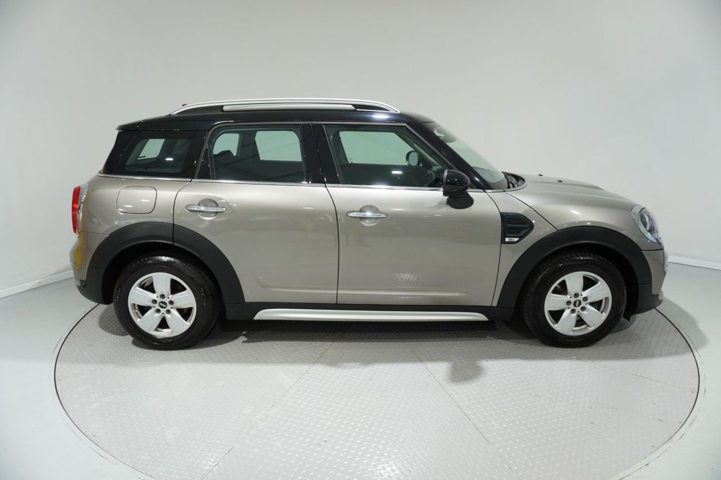 Used MINI Countryman 2017 for sale - 76820444: Photo 7