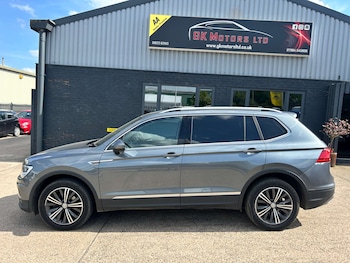 Used Volkswagen Tiguan Allspace 2018 for sale - 79517059: Photo