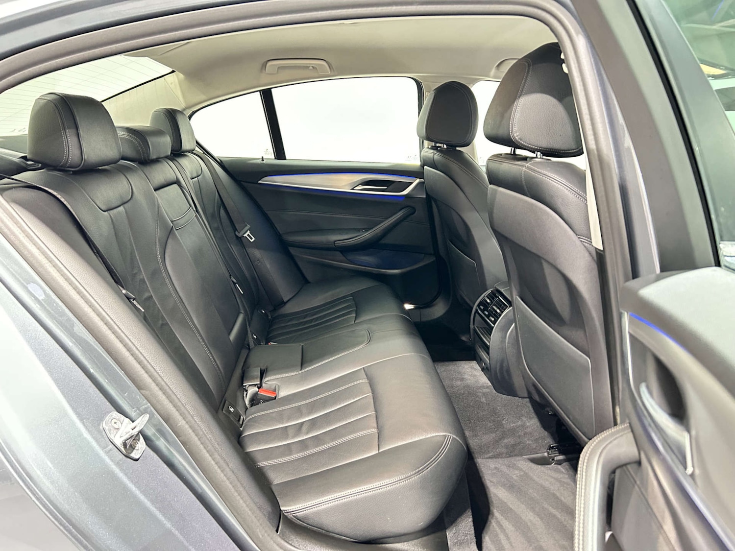 Used BMW 5 Series 2018 for sale - 77200704: Photo 11