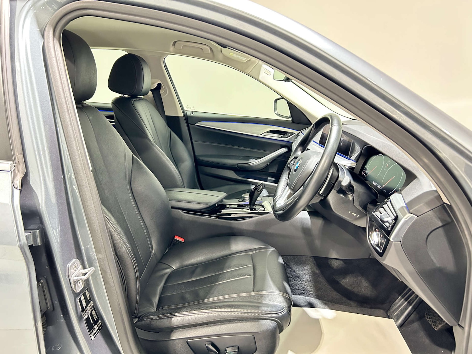 Used BMW 5 Series 2018 for sale - 77200704: Photo 14