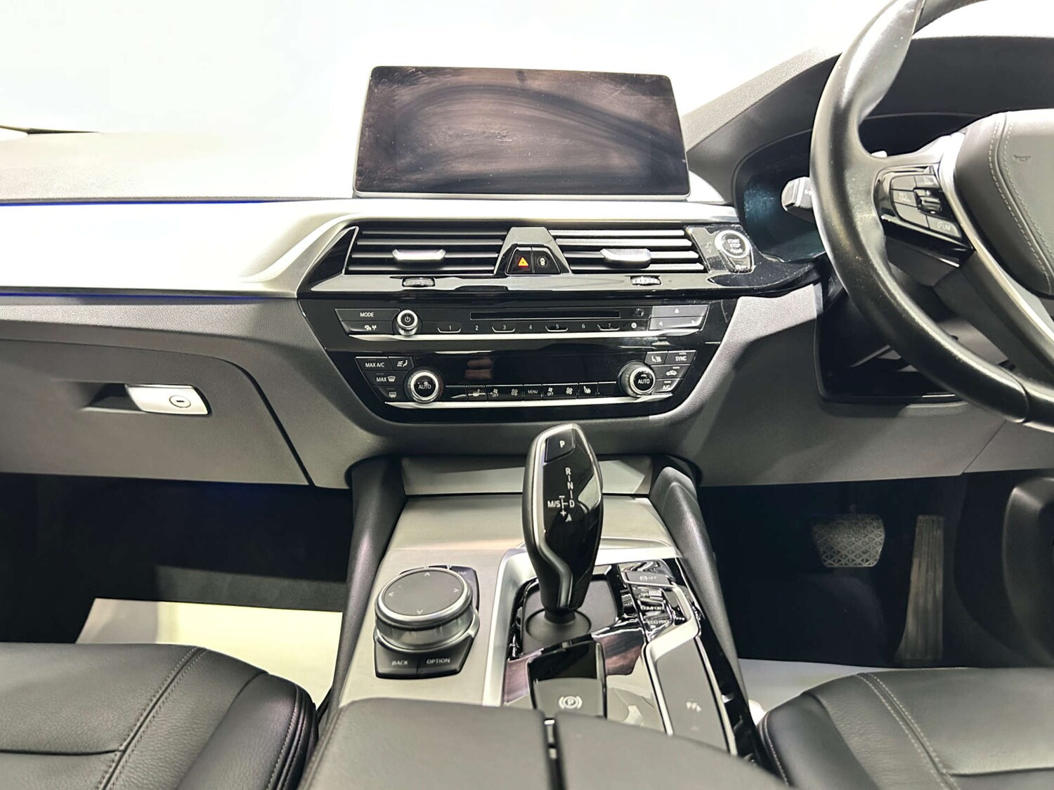 Used BMW 5 Series 2018 for sale - 77200704: Photo 30