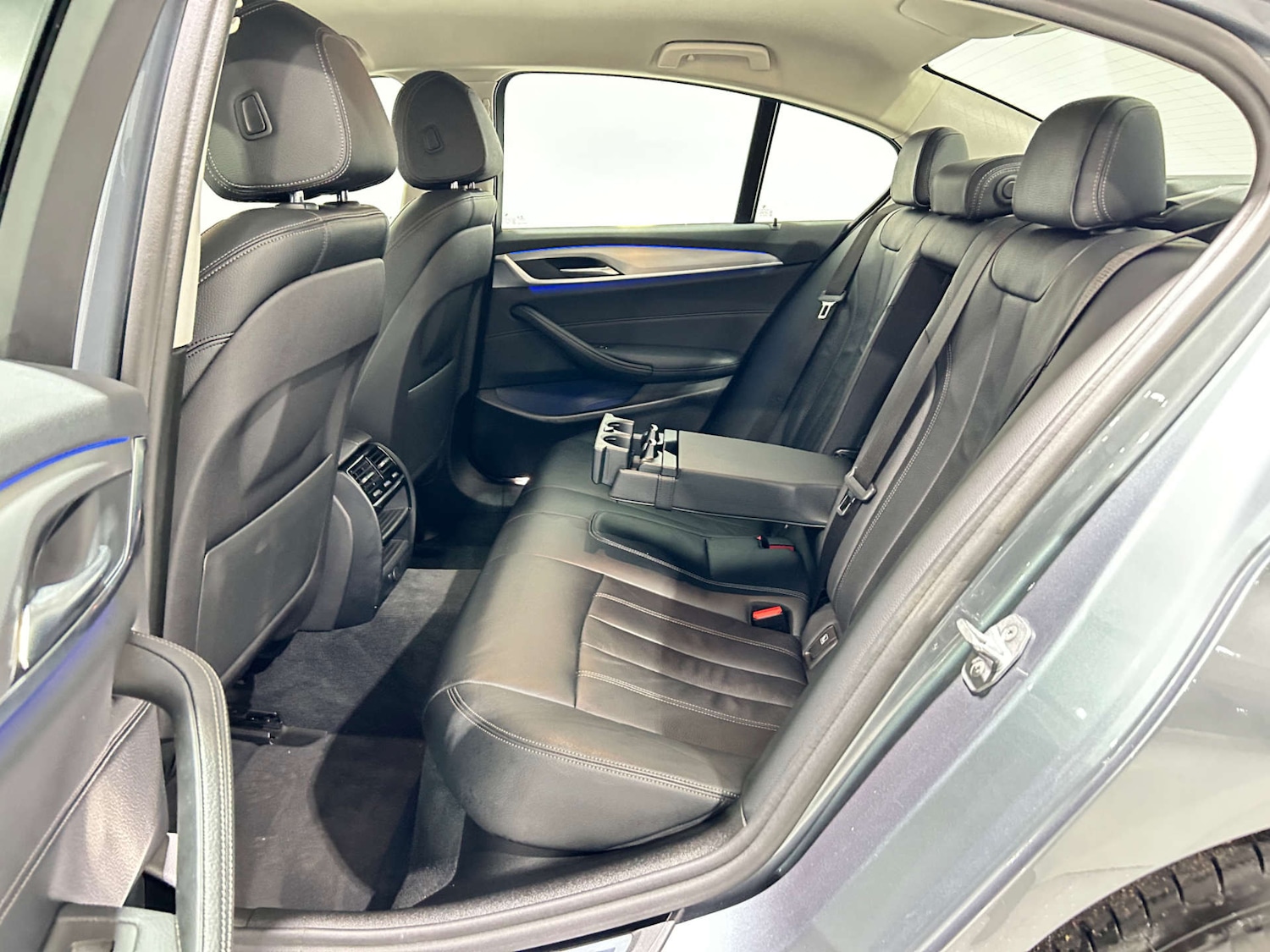 Used BMW 5 Series 2018 for sale - 77200704: Photo 42