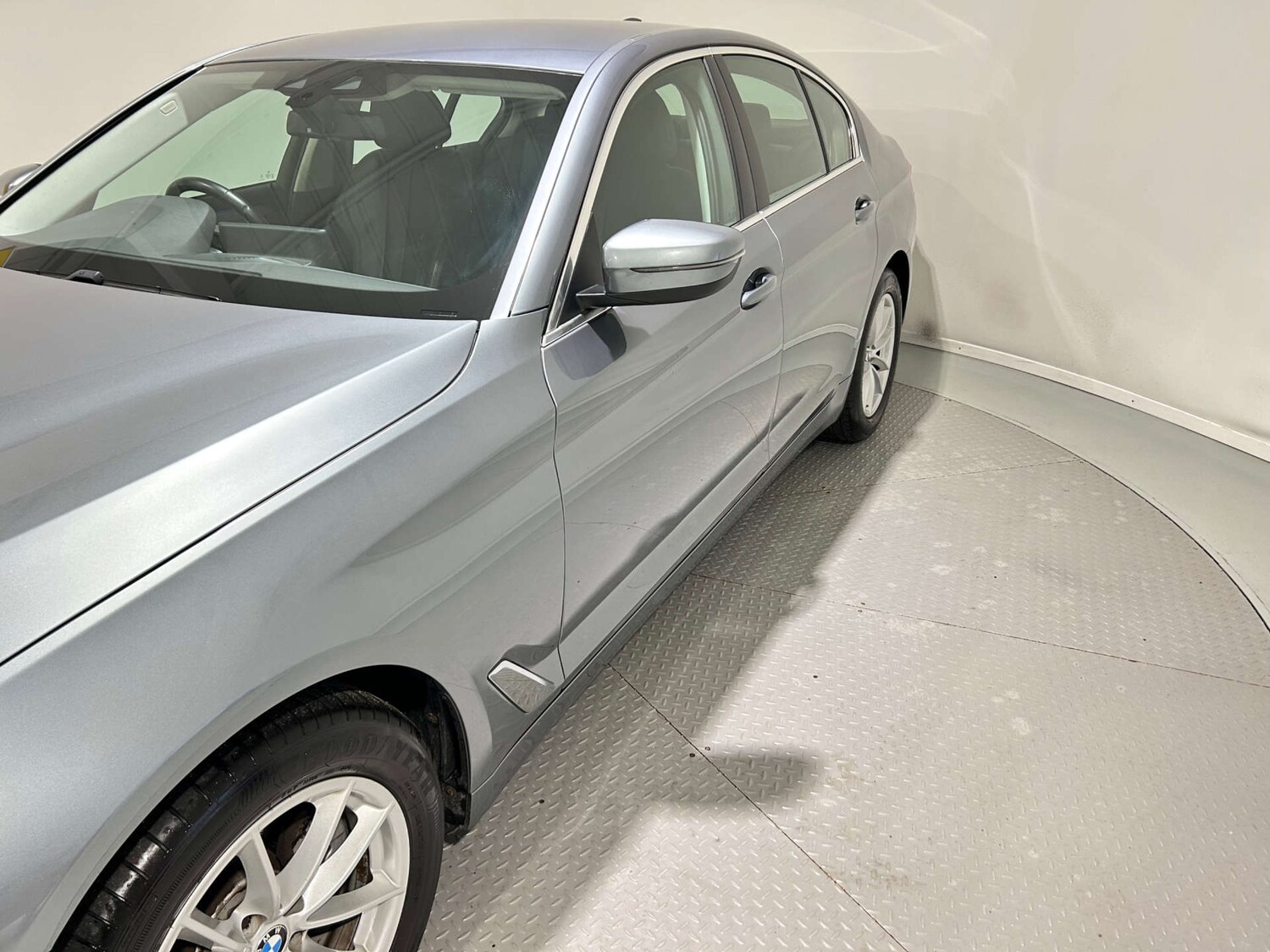 Used BMW 5 Series 2018 for sale - 77200704: Photo 48