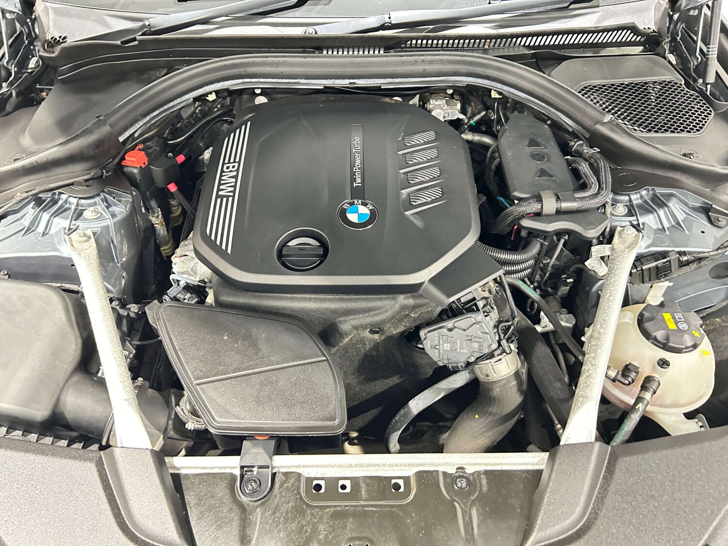 Used BMW 5 Series 2018 for sale - 77200704: Photo 56