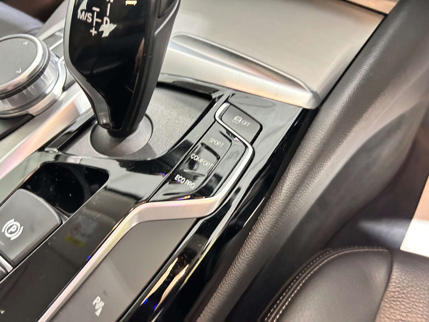 Used BMW 5 Series 2018 for sale - 77200704: Photo 60