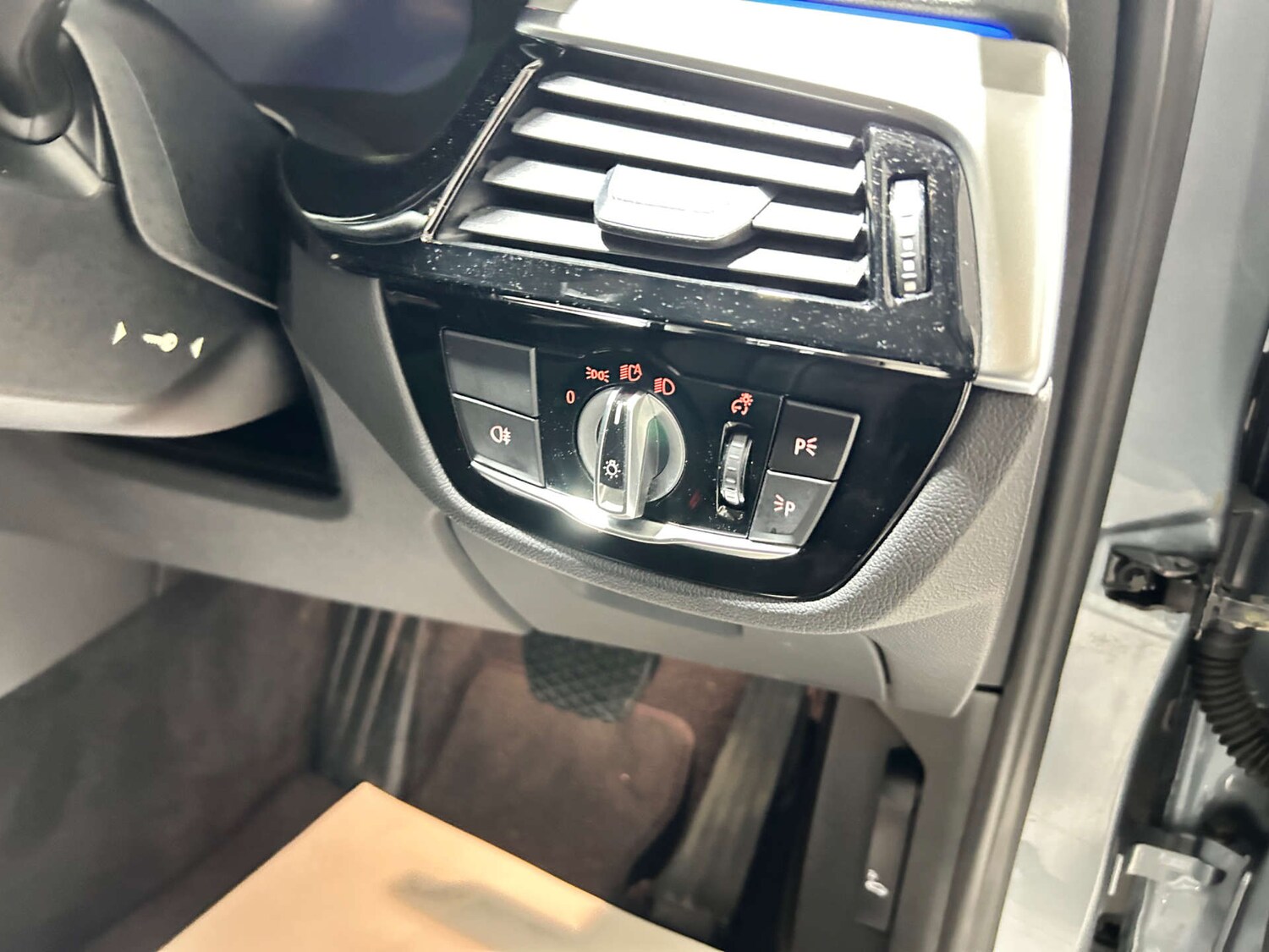 Used BMW 5 Series 2018 for sale - 77200704: Photo 65