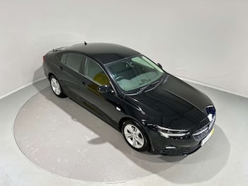 Used Vauxhall Insignia 2020 for sale - 79627670: Photo