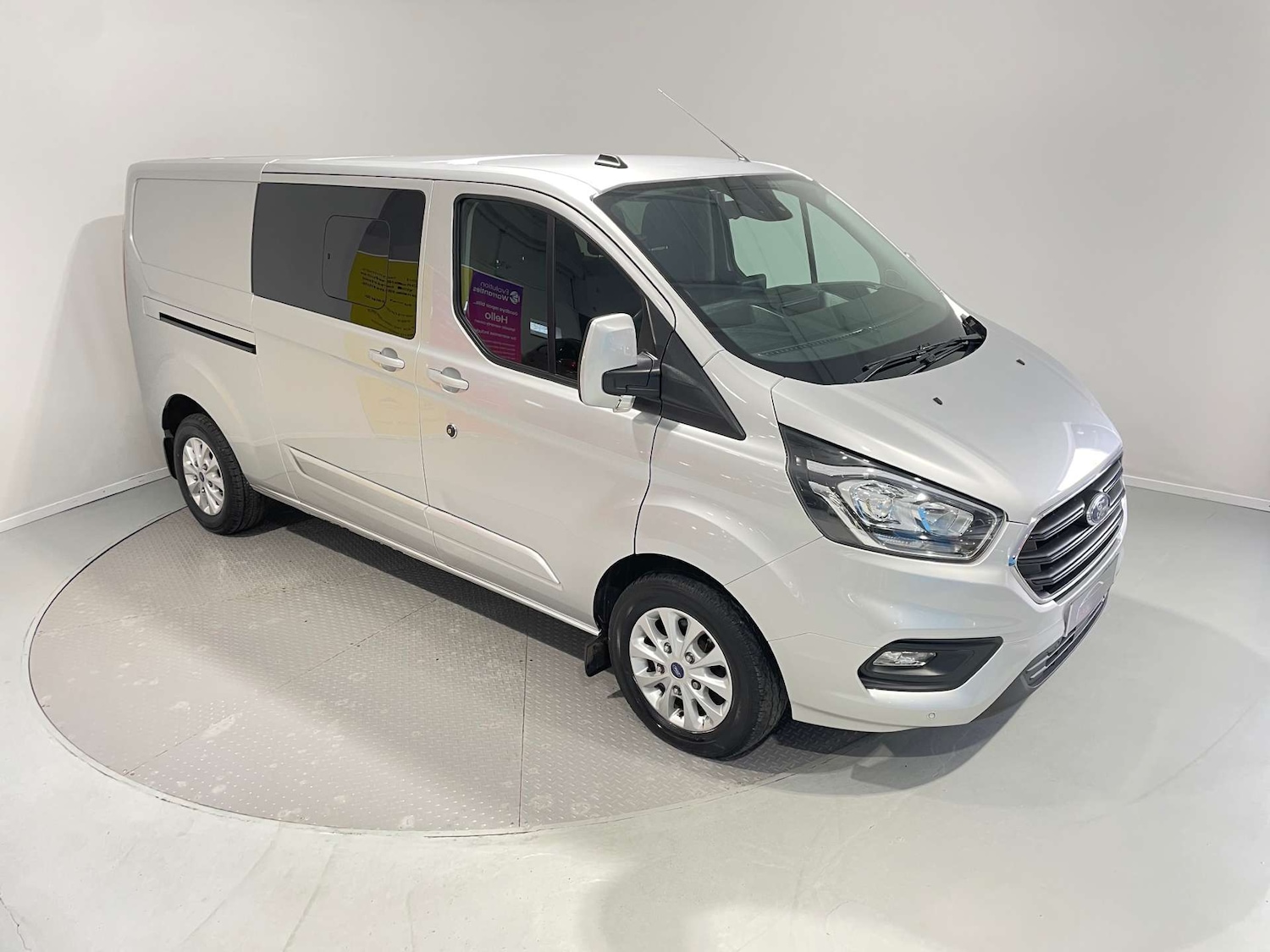 Used Ford Transit Custom 2023 for sale - 77535165: Photo 2