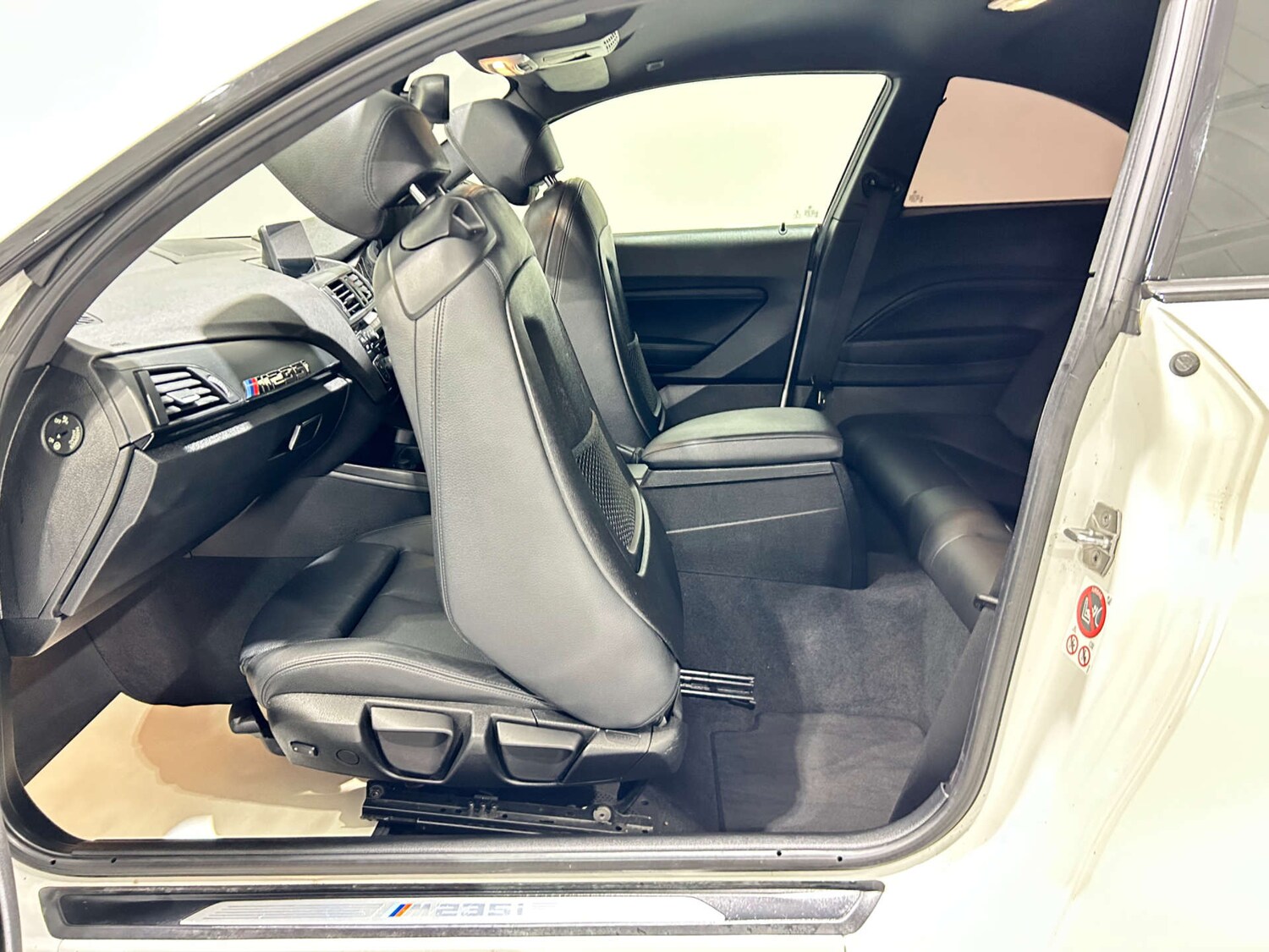 Used BMW 2 Series 2015 for sale - 77328551: Photo 44