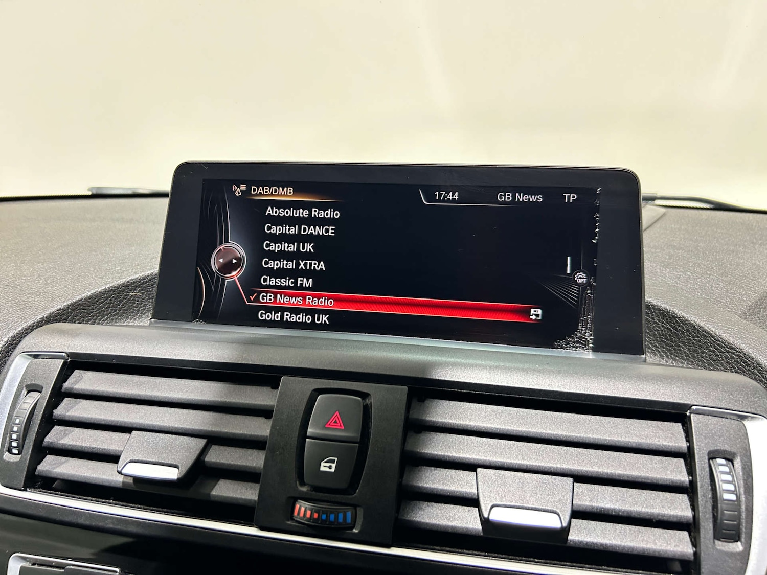 Used BMW 2 Series 2015 for sale - 77328551: Photo 73