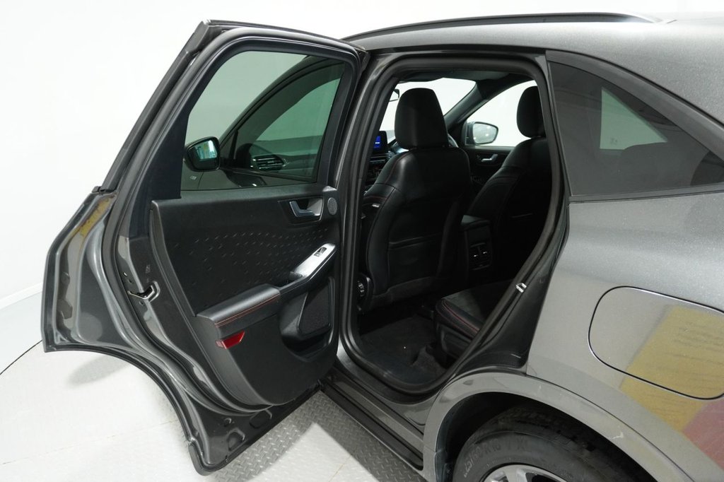 Used Ford Kuga 2021 for sale - 76820487: Photo 30