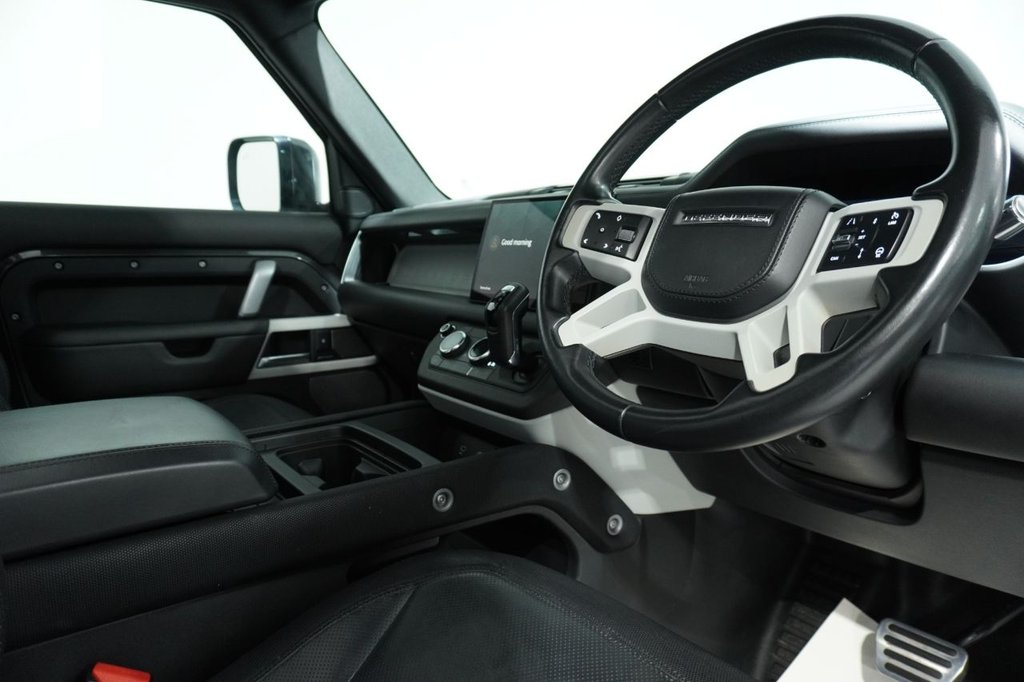 Used Land Rover Defender 2022 for sale - 76820324: Photo 13