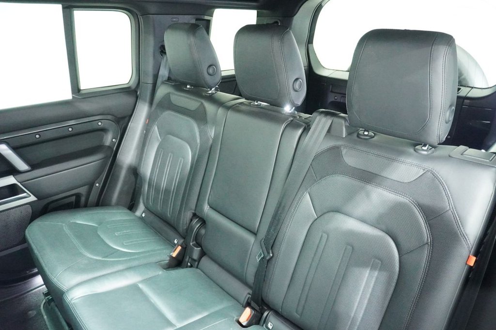 Used Land Rover Defender 2022 for sale - 76820324: Photo 45