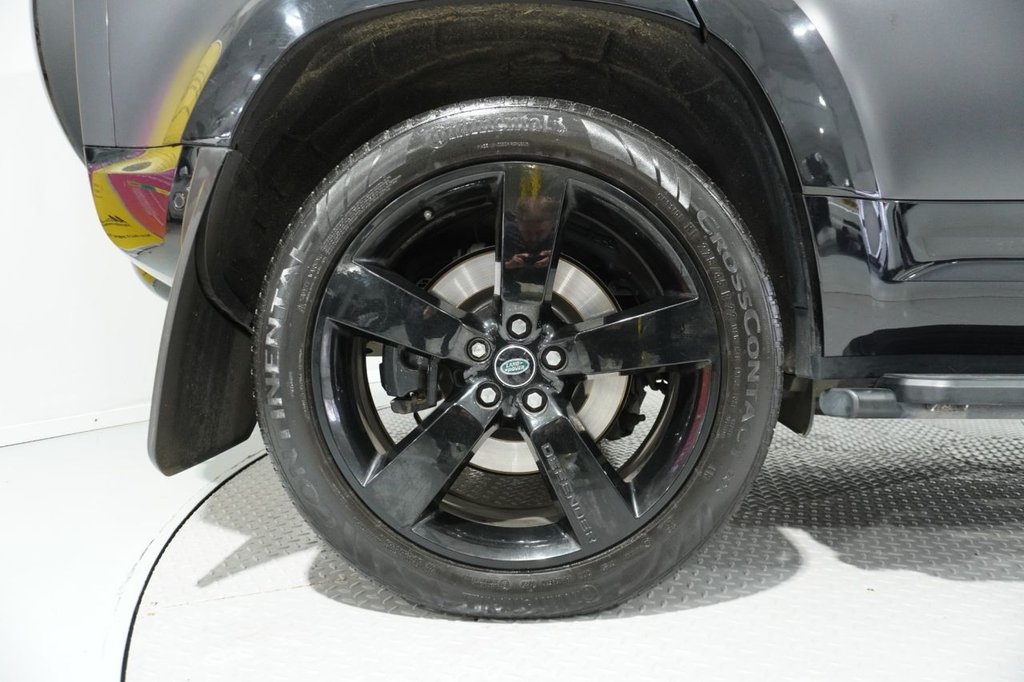 Used Land Rover Defender 2022 for sale - 76820324: Photo 9