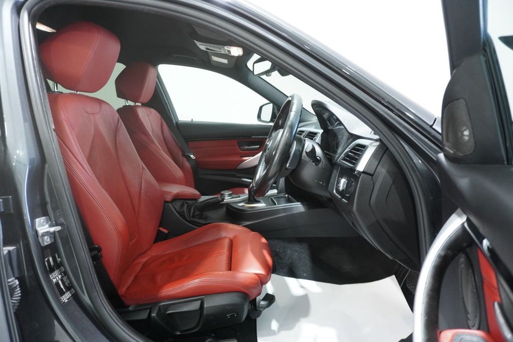 Used BMW 3 Series 2017 for sale - 76820340: Photo 12