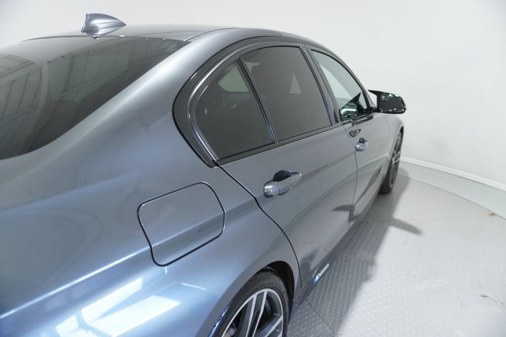 Used BMW 3 Series 2017 for sale - 76820340: Photo 23