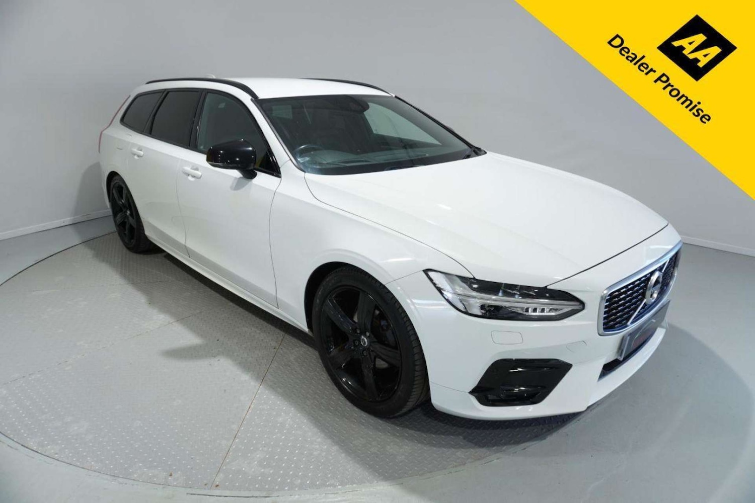 Used Volvo V90 2020 for sale - 77061684: Photo 1