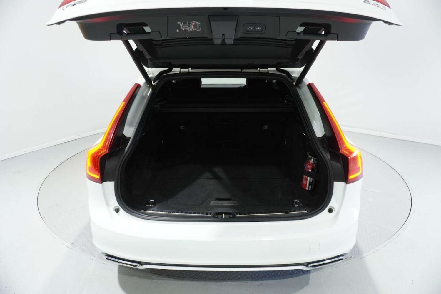 Used Volvo V90 2020 for sale - 77061684: Photo 27