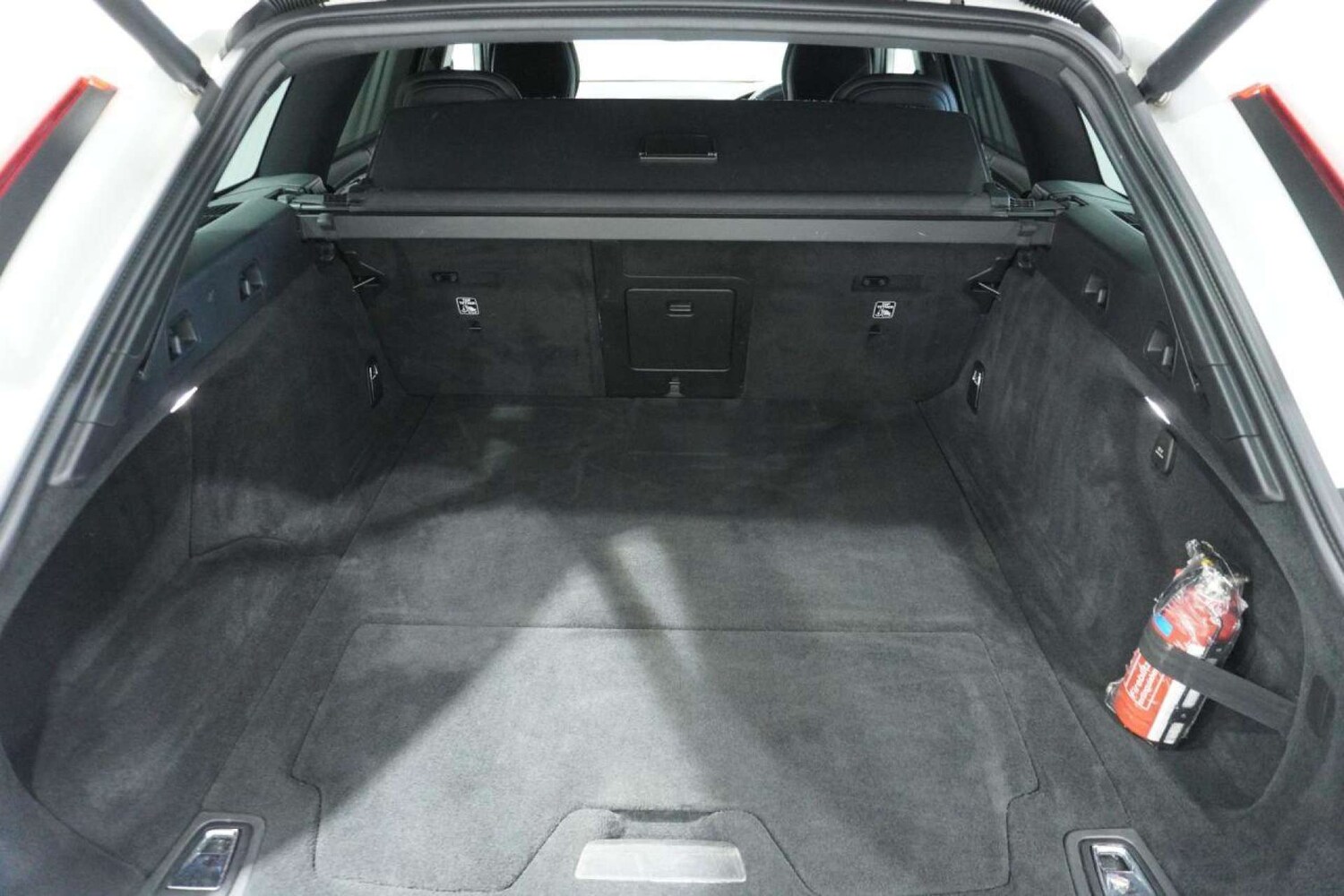 Used Volvo V90 2020 for sale - 77061684: Photo 28