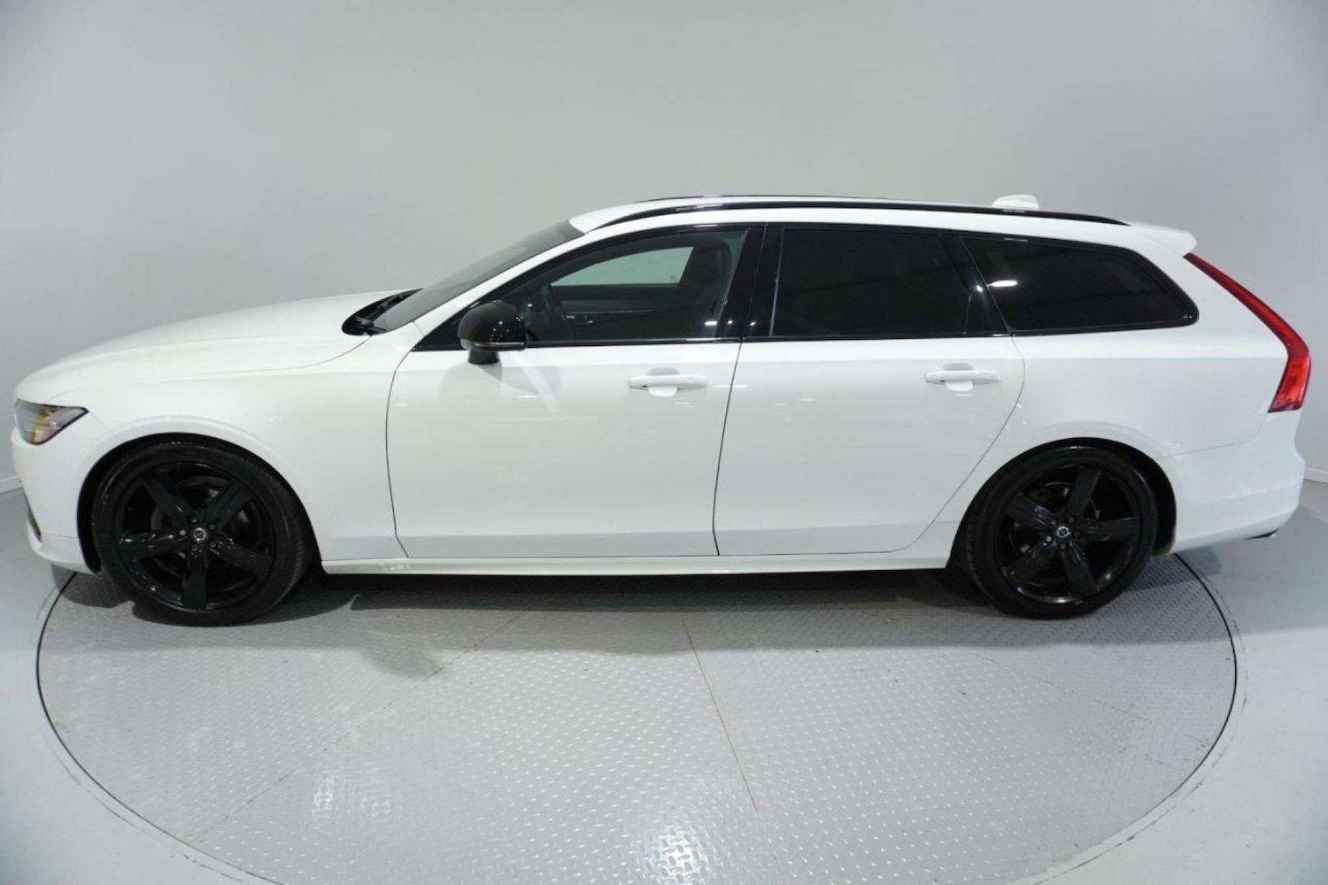 Used Volvo V90 2020 for sale - 77061684: Photo 46
