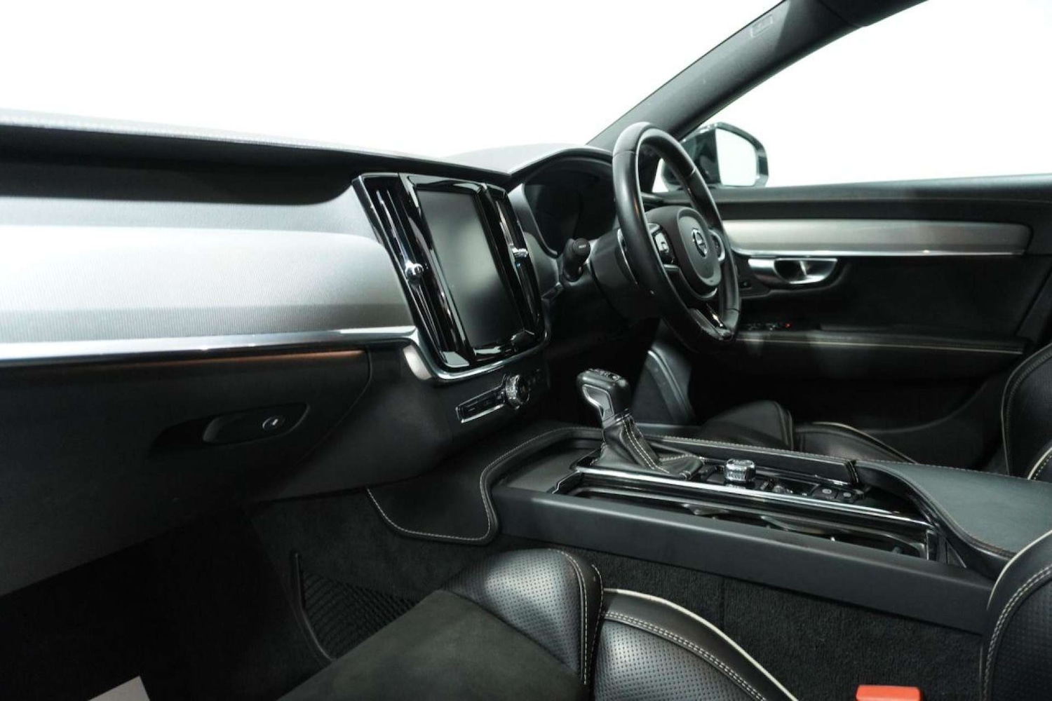 Used Volvo V90 2020 for sale - 77061684: Photo 51