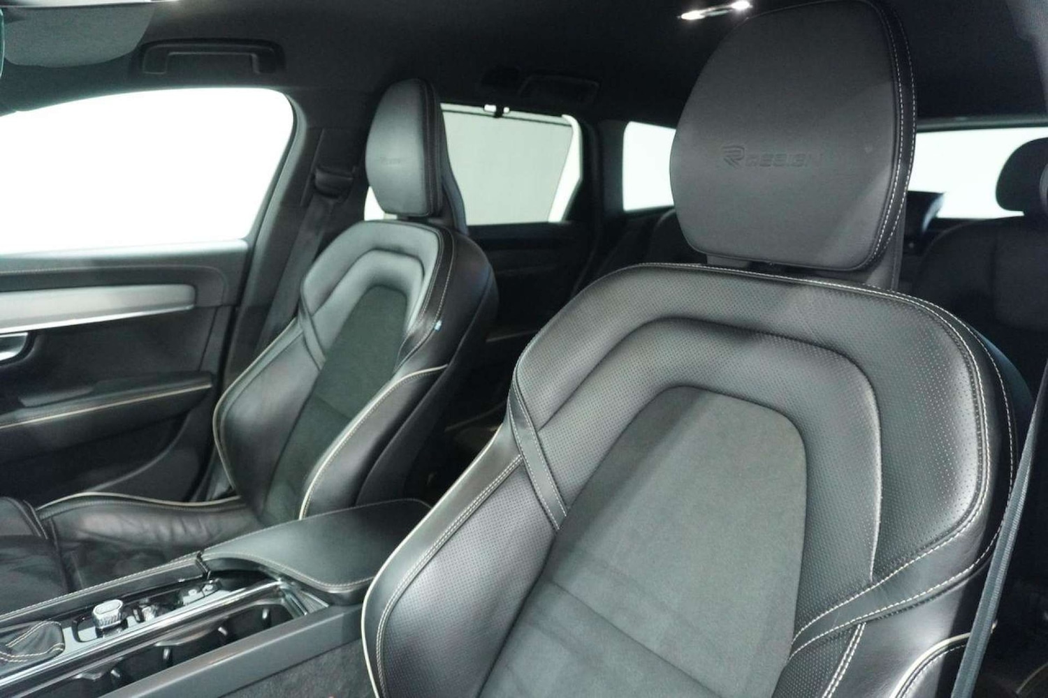 Used Volvo V90 2020 for sale - 77061684: Photo 54