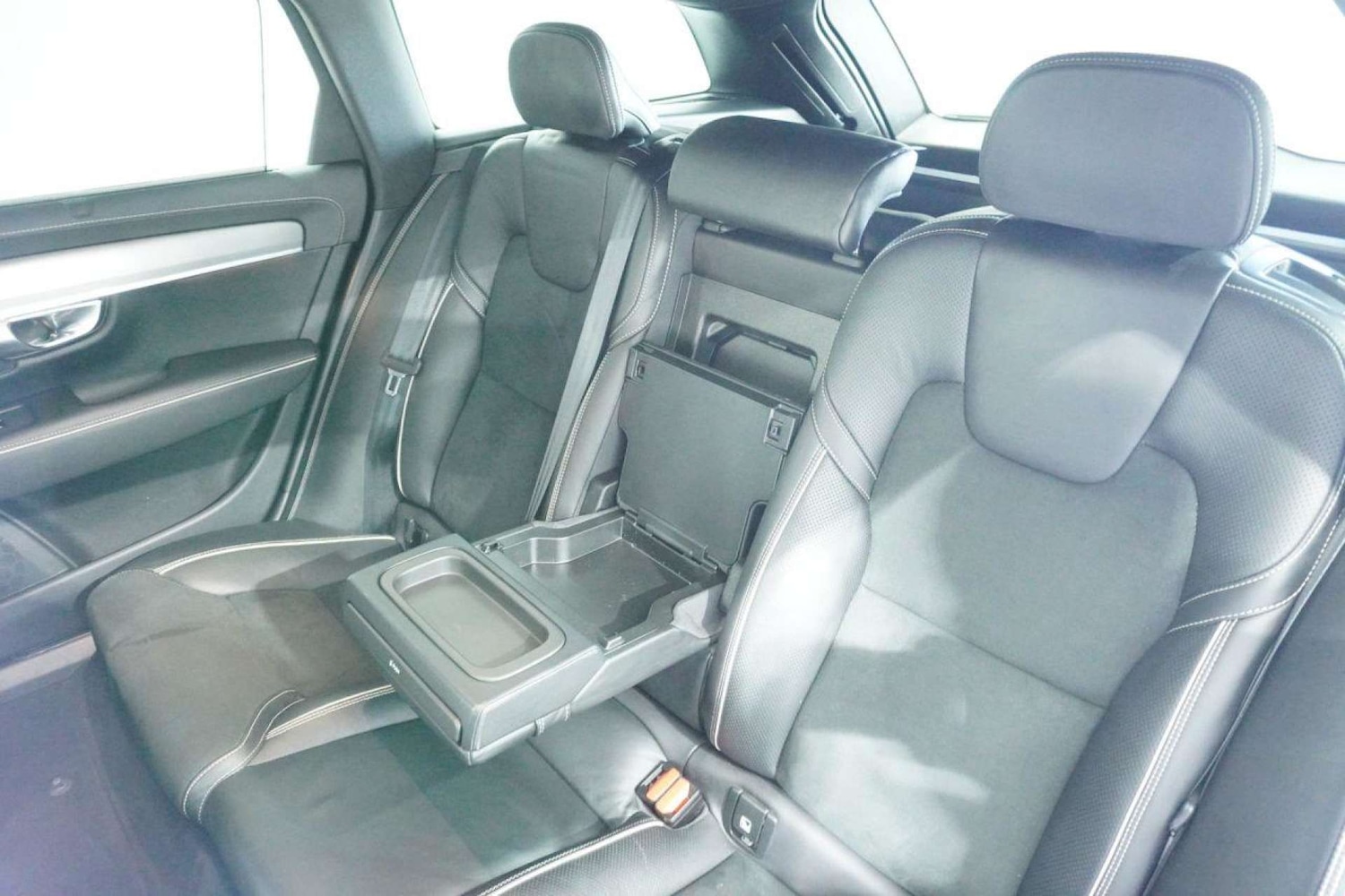 Used Volvo V90 2020 for sale - 77061684: Photo 60