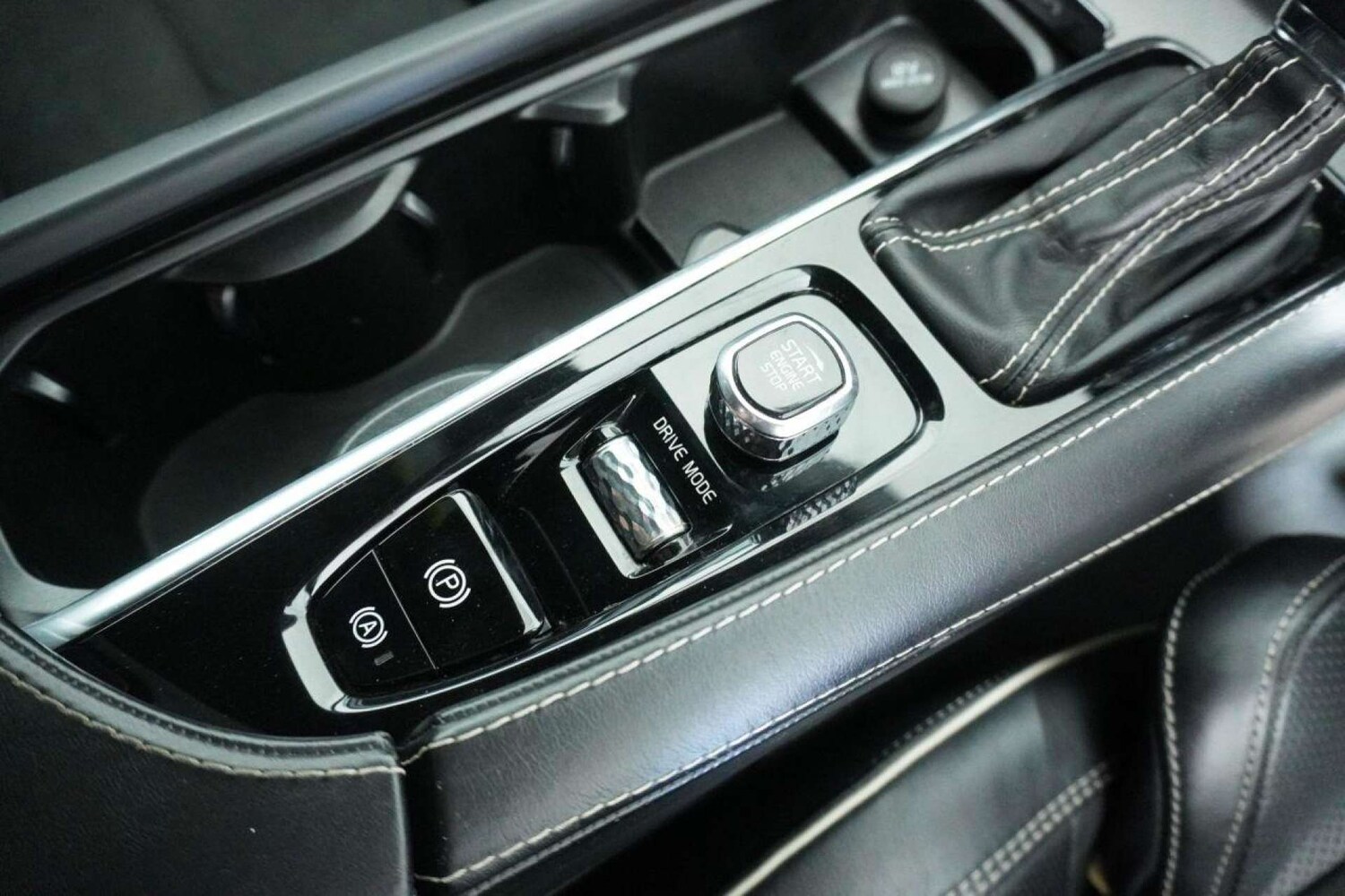 Used Volvo V90 2020 for sale - 77061684: Photo 75