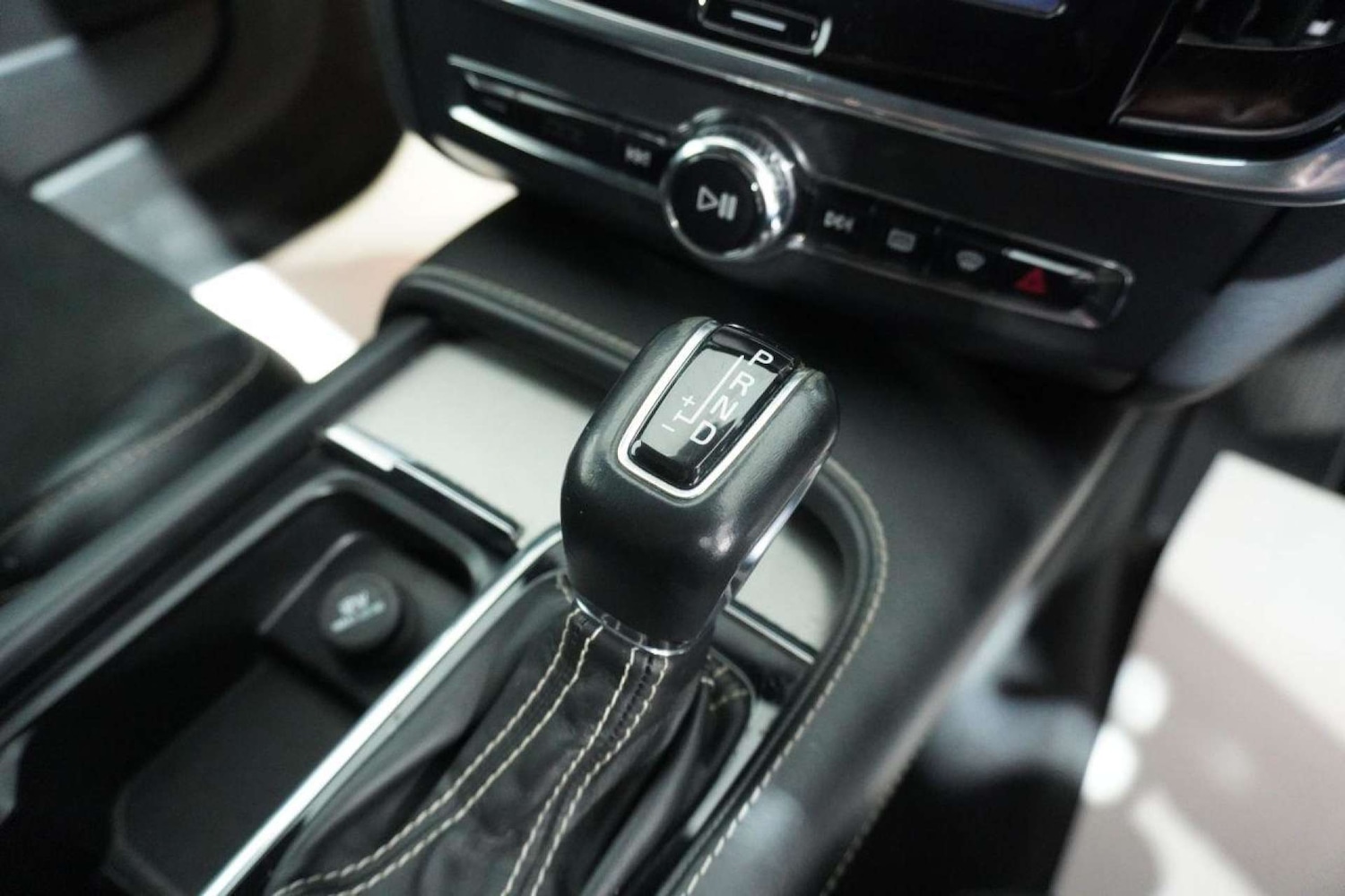 Used Volvo V90 2020 for sale - 77061684: Photo 77