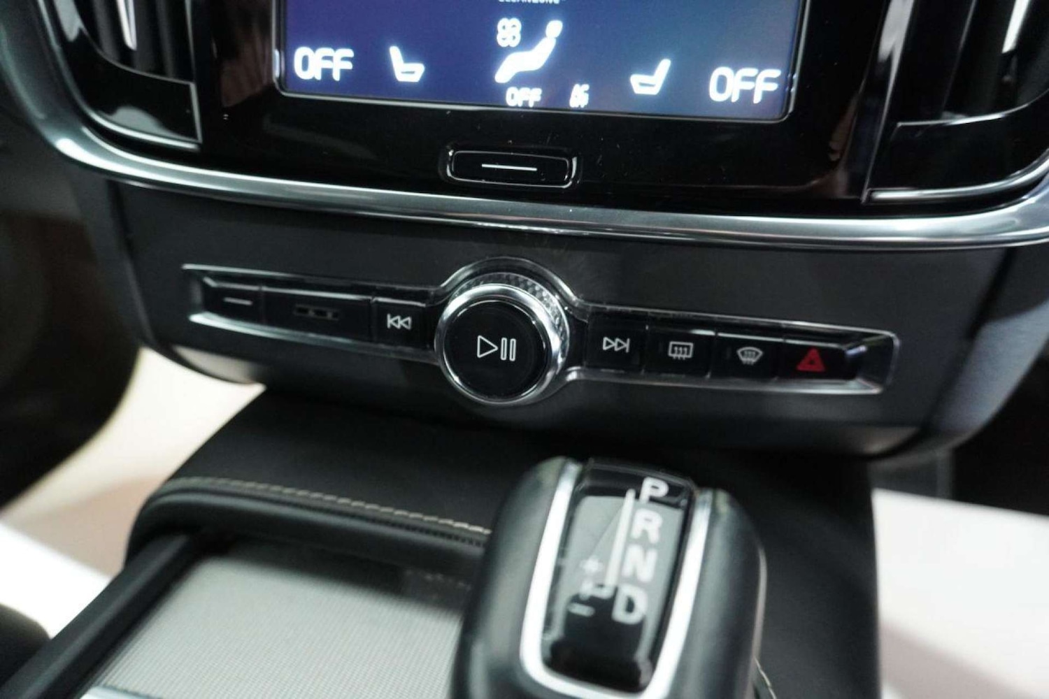 Used Volvo V90 2020 for sale - 77061684: Photo 78