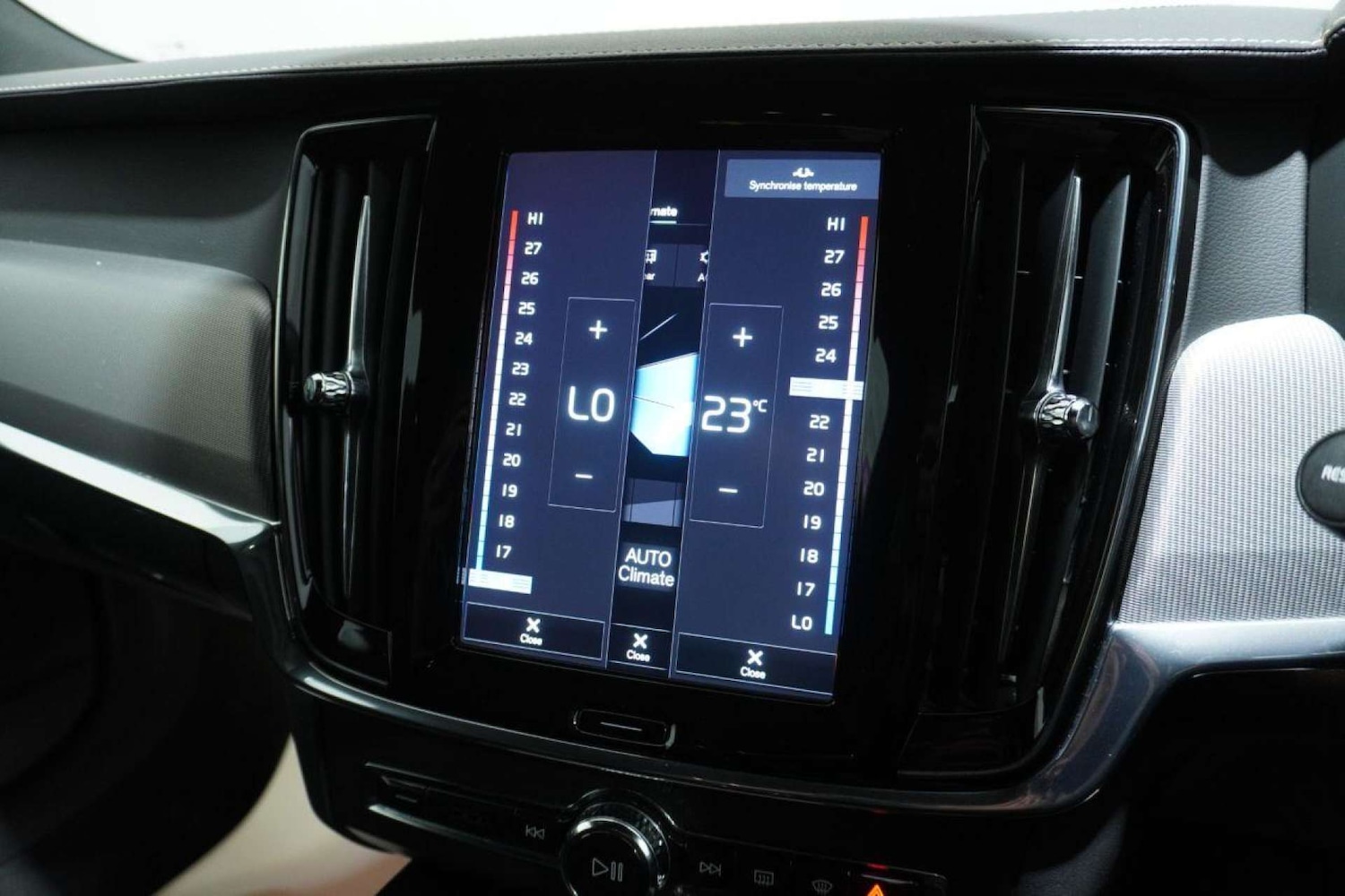 Used Volvo V90 2020 for sale - 77061684: Photo 83