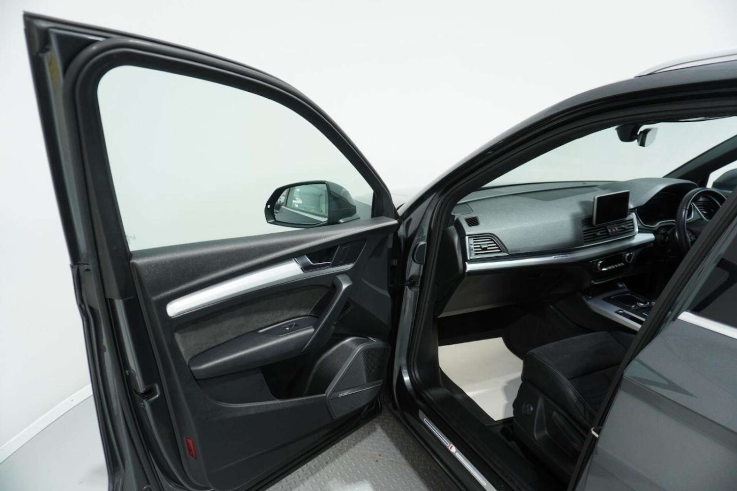 Used Audi Q5 2019 for sale - 77061633: Photo 30