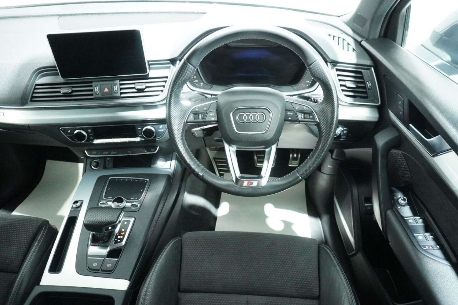 Used Audi Q5 2019 for sale - 77061633: Photo 34