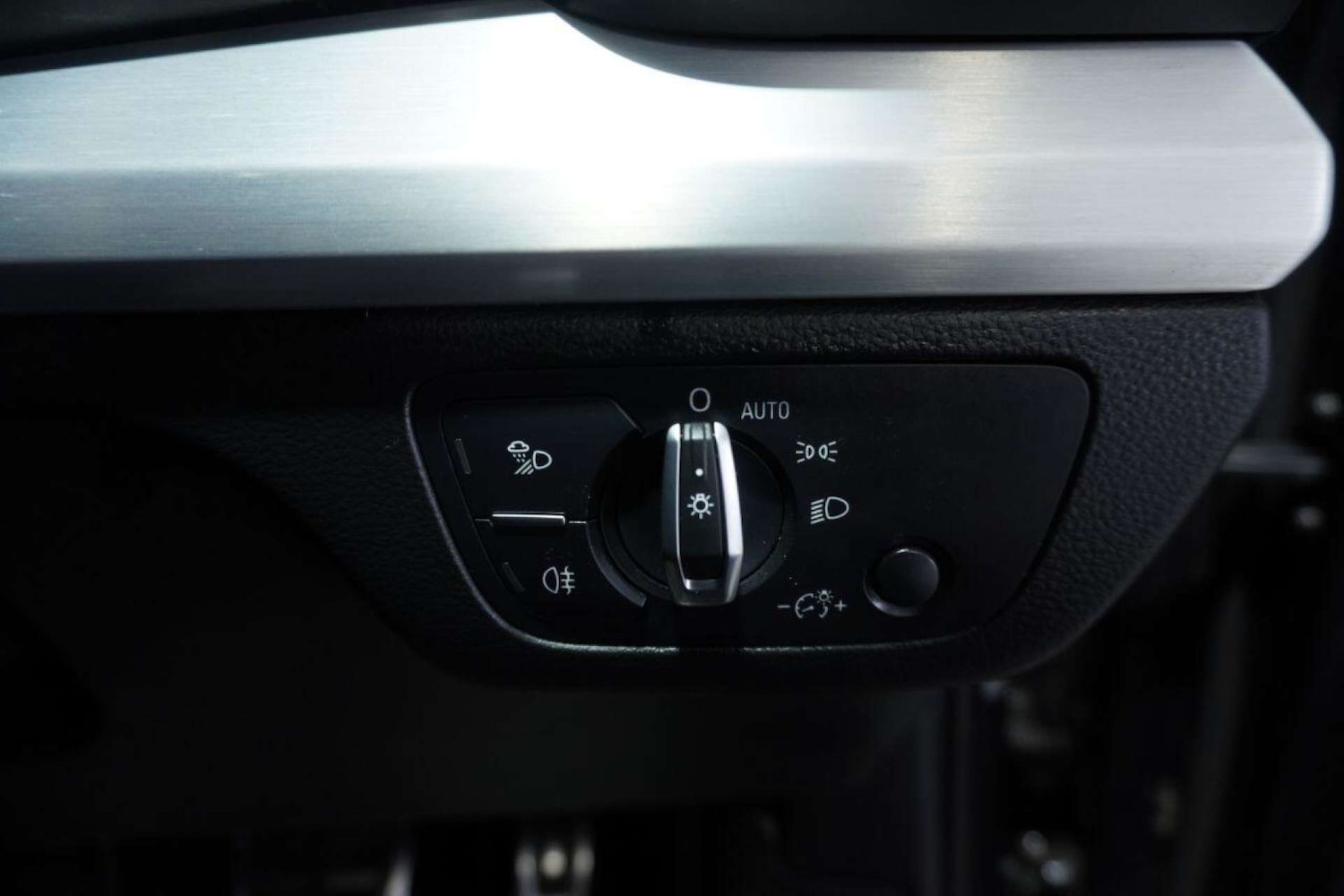 Used Audi Q5 2019 for sale - 77061633: Photo 60