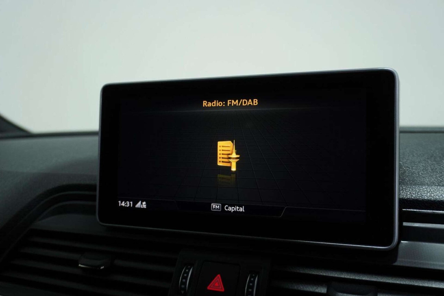 Used Audi Q5 2019 for sale - 77061633: Photo 76