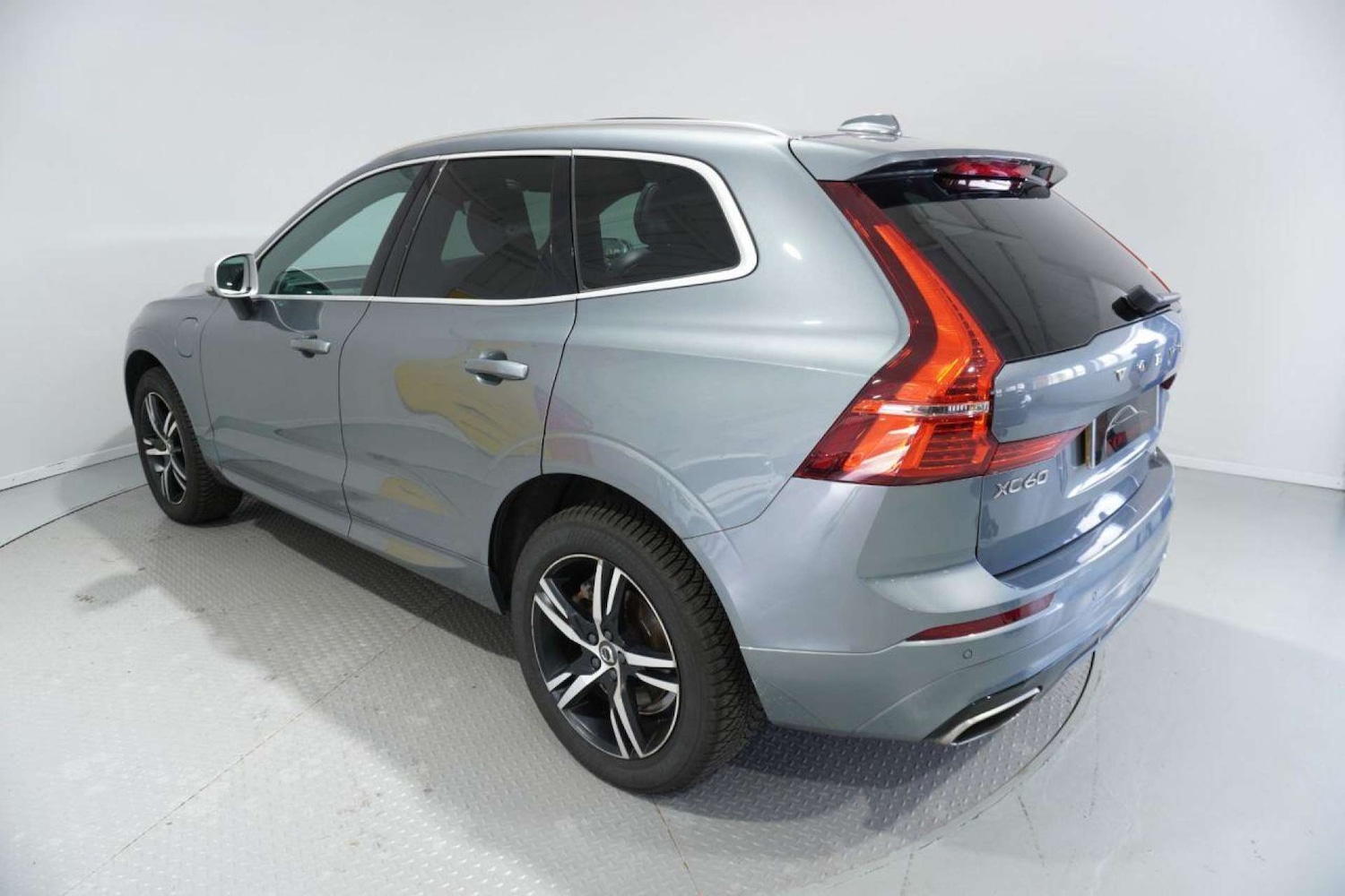 Used Volvo XC60 2018 for sale - 77061687: Photo 17
