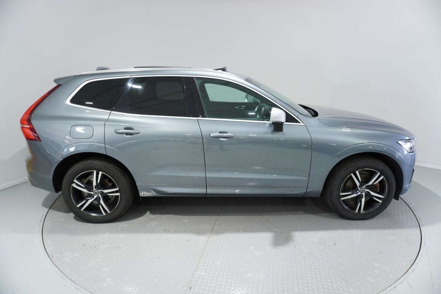 Used Volvo XC60 2018 for sale - 77061687: Photo 7