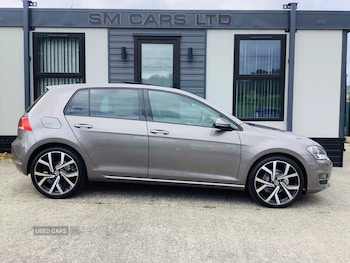 Used Volkswagen Golf 2017 for sale - 75533110: Photo