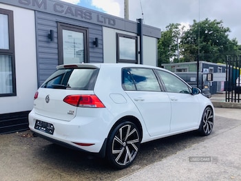 Used Volkswagen Golf 2014 for sale - 79076715: Photo