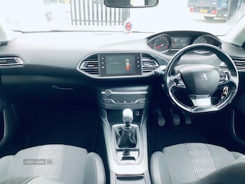 Used Peugeot 308 2018 for sale - 78911856: Photo