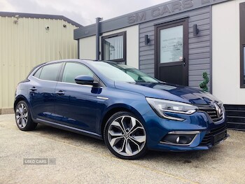 Used Renault Megane 2017 for sale - 77613456: Photo