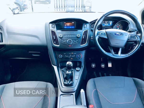 Used Ford Focus 2015 for sale - 78136606: Photo 4