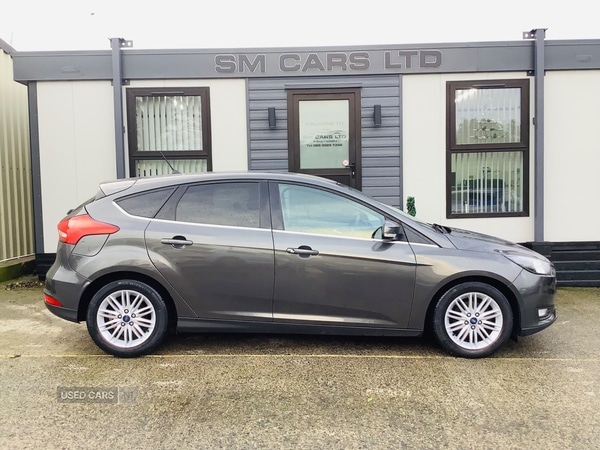 Used Ford Focus 2017 for sale - 76998434: Photo 2