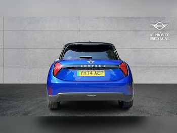 Used MINI Cooper 2024 for sale - 79028104: Photo
