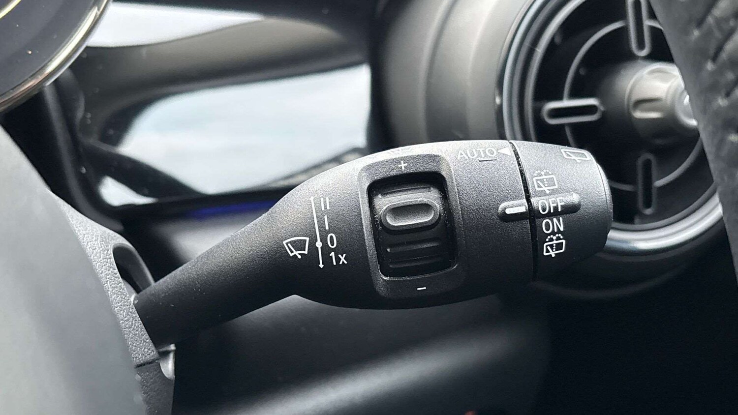 Used MINI Hatch 2022 for sale - 77914129: Photo 30