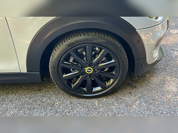 Used MINI Hatch 2020 for sale - 79397709: Photo