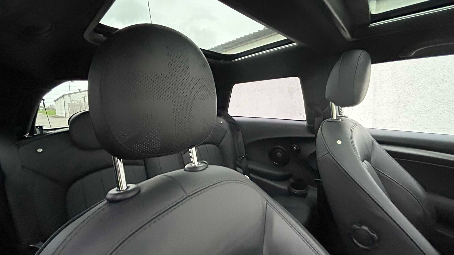 Used MINI Hatch 2022 for sale - 77756696: Photo 12