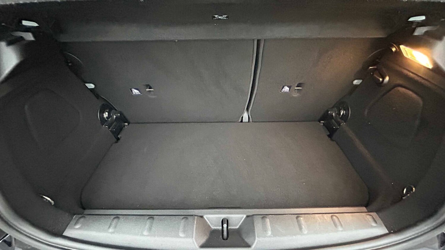 Used MINI Hatch 2022 for sale - 77756696: Photo 17